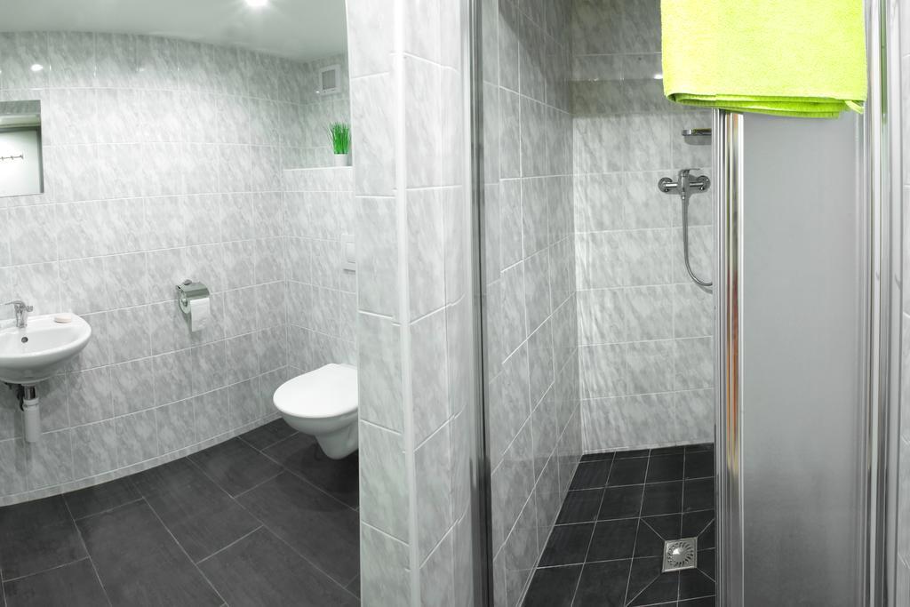 Apartman Pod Skalou V Ceskem Raji Besedice Exteriör bild